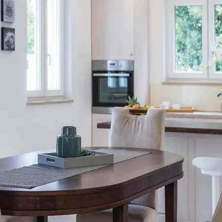 Four Bedroom Holiday In Holiday home *