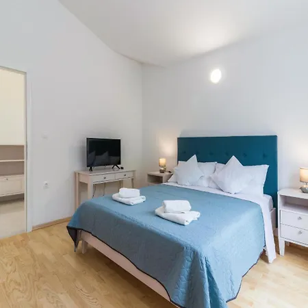 Holiday home Four Bedroom Holiday In