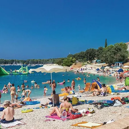 Four Bedroom Holiday In * Pula